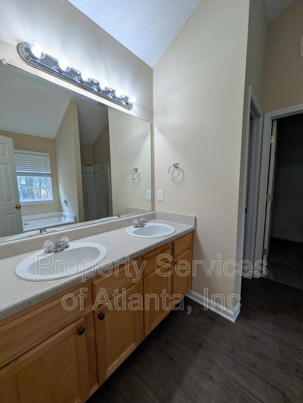 McDonough 4BD/2.5BA Cul-De-Sac! property image