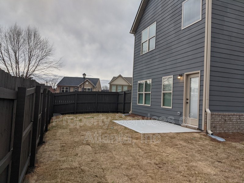 McDonough 3BD/2.5BA Newer Build property image