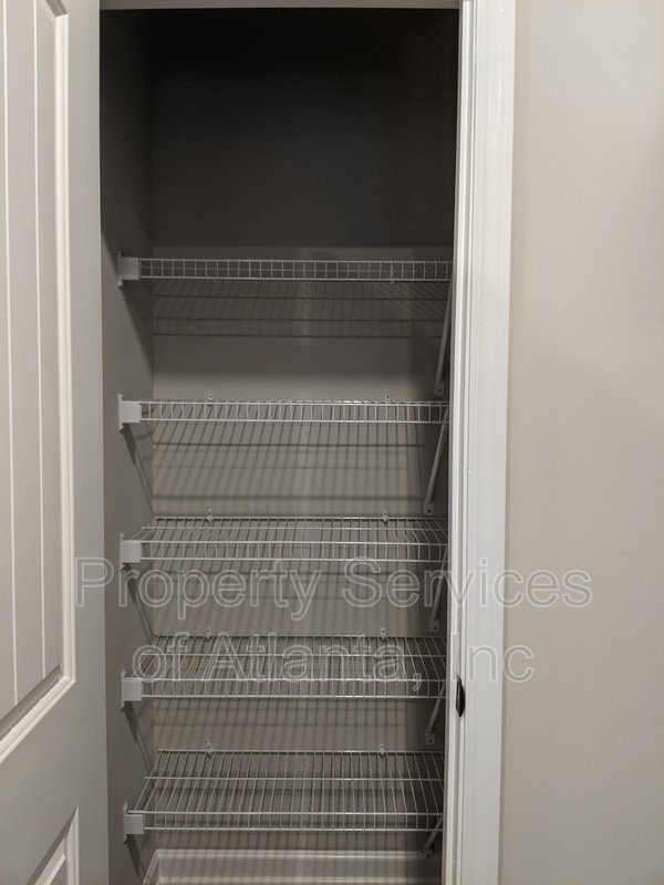 McDonough 3BD/2.5BA Newer Build property image