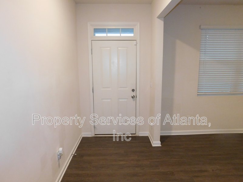 519 Springer Pkwy property image