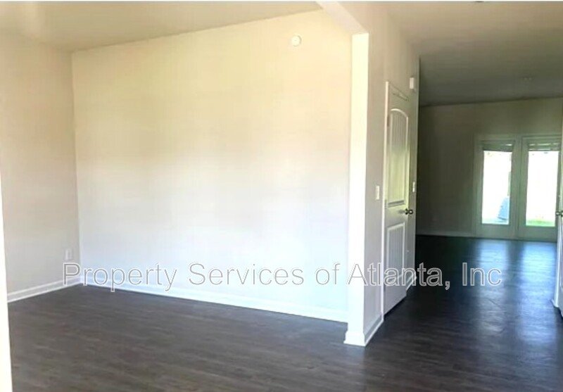 519 Springer Pkwy property image