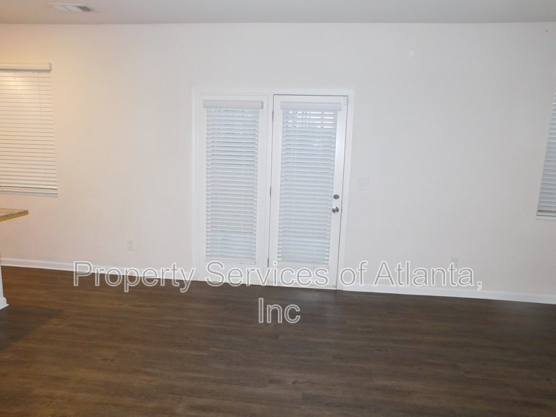 519 Springer Pkwy property image