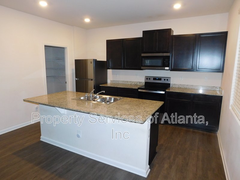 519 Springer Pkwy property image