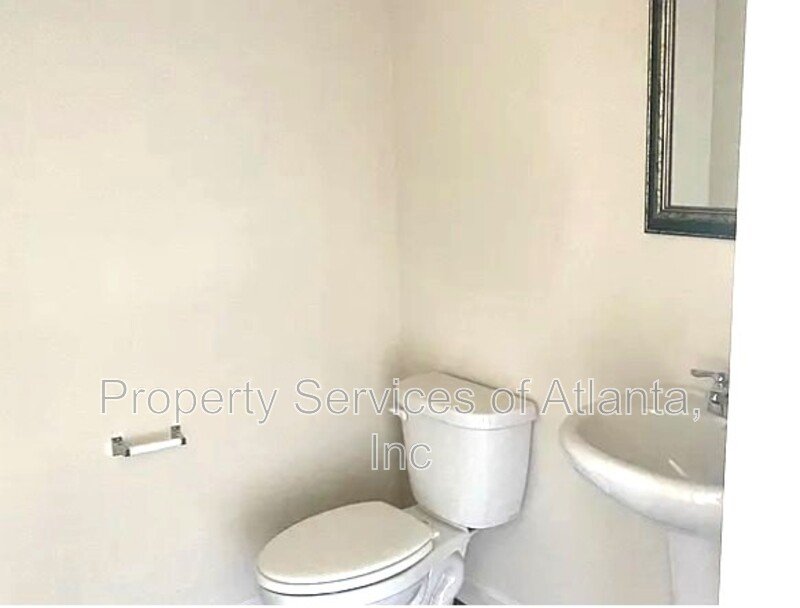 519 Springer Pkwy property image