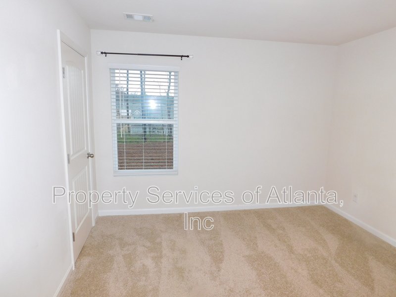 519 Springer Pkwy property image