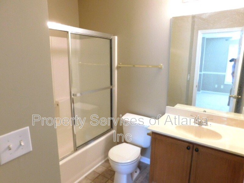 Acworth -  2BR/2.5BA Townhome - Fenced Yard property image