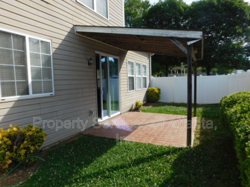Acworth -  2BR/2.5BA Townhome - Fenced Yard property image