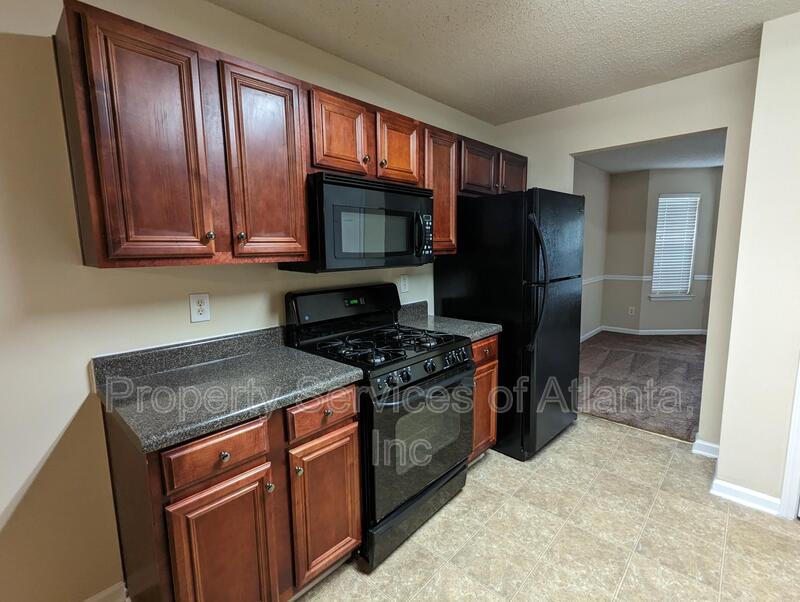 Spacious 4BD/2.5BA Ellenwood Home! property image