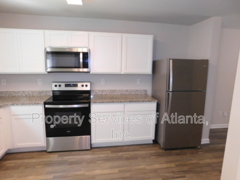 Villa Rica (Douglasville) - 3BR/2.5BA - Upper Loft - Amenities property image