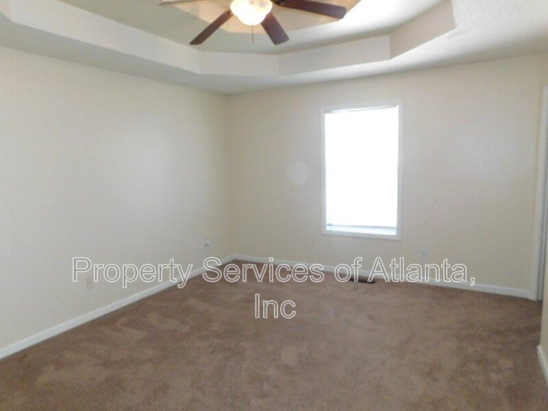 Acworth-4BR/3BA-Finished Basement-Bedroom-Bath-Kitchenette & Bonus property image