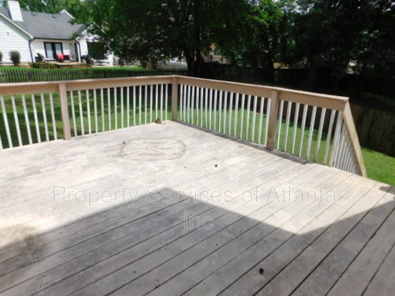 Acworth-4BR/3BA-Finished Basement-Bedroom-Bath-Kitchenette & Bonus property image