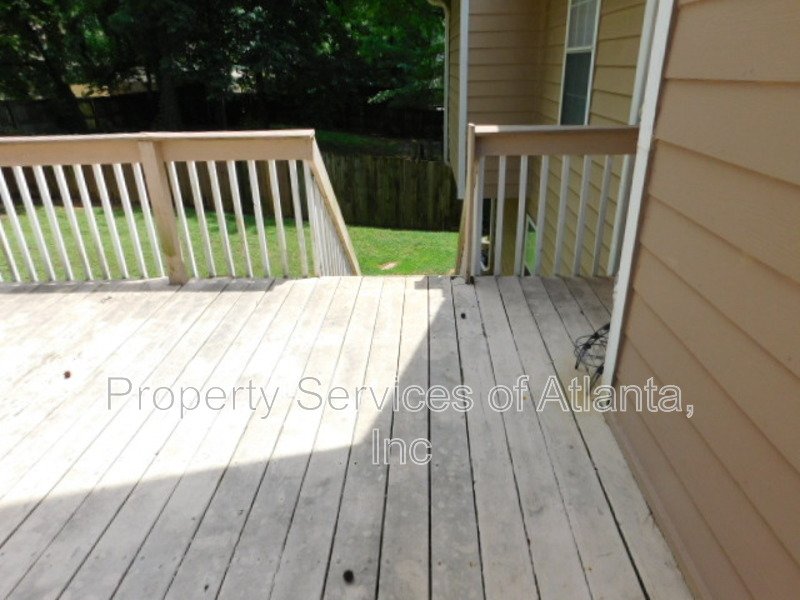Acworth-4BR/3BA-Finished Basement-Bedroom-Bath-Kitchenette & Bonus property image