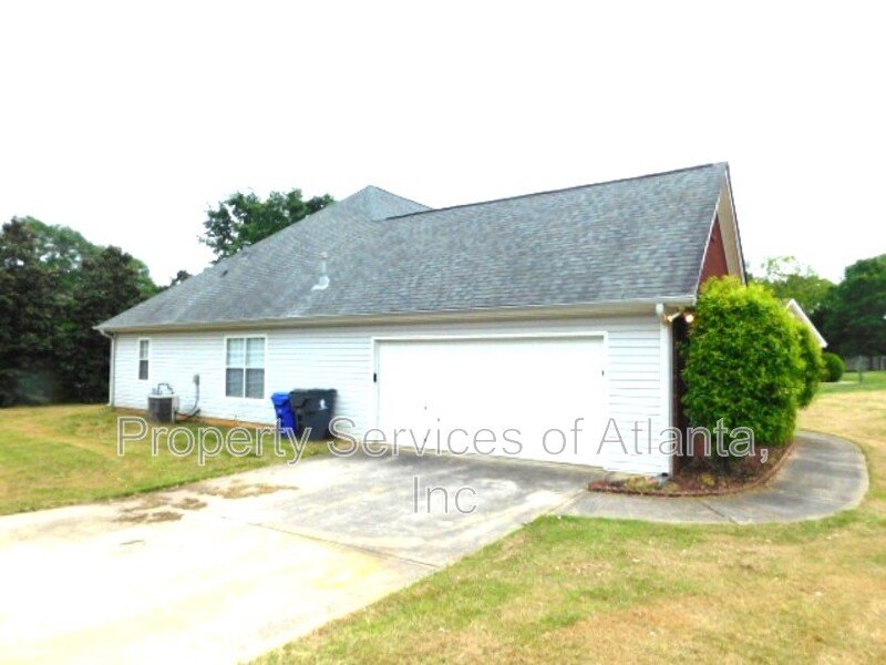 Coming soon! McDonough - 4BR/3BA Ranch - Corner Lot property image