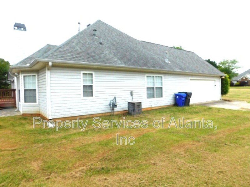 Coming soon! McDonough - 4BR/3BA Ranch - Corner Lot property image