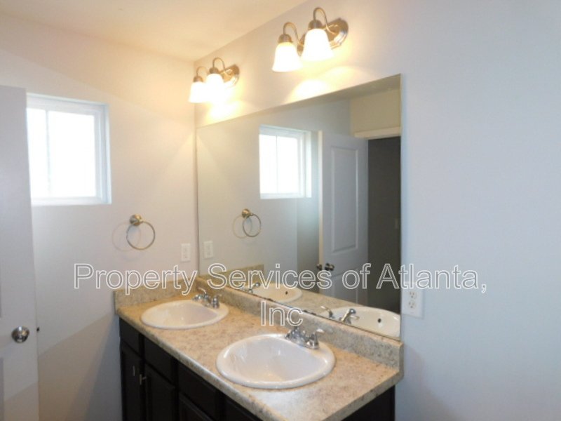 Lawrenceville - 4BR/2.5BA - Craftsman Home property image