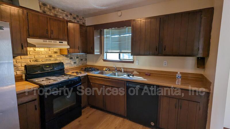4BA/3BA 2 sitting rooms! Decatur Move In Now property image