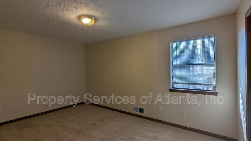 4BA/3BA 2 sitting rooms! Decatur Move In Now property image