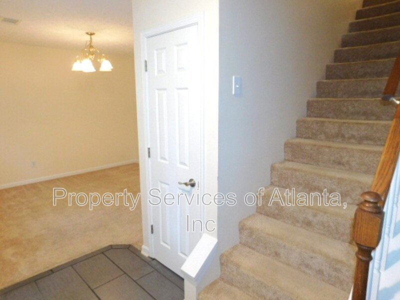 Johns Creek - 3BR/2.5BA - Fenced in Yard!! property image
