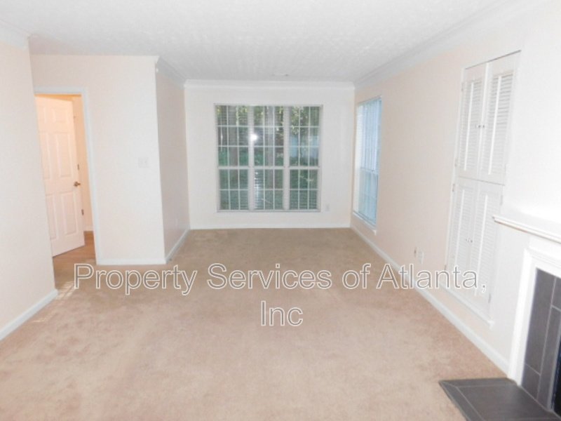 Johns Creek - 3BR/2.5BA - Fenced in Yard!! property image