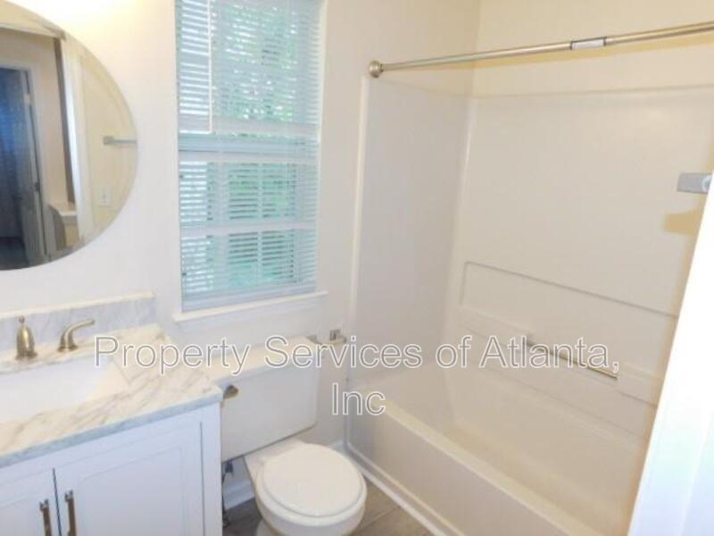 Johns Creek - 3BR/2.5BA - Fenced in Yard!! property image