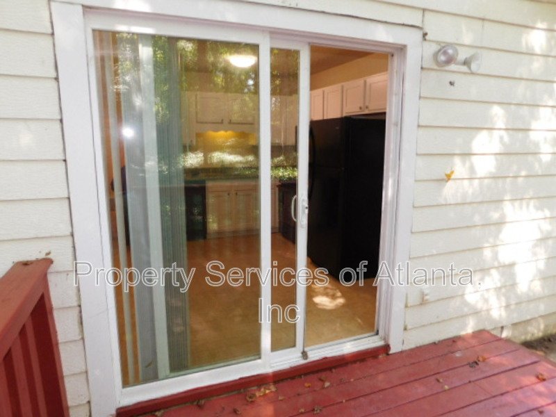 Johns Creek - 3BR/2.5BA - Fenced in Yard!! property image