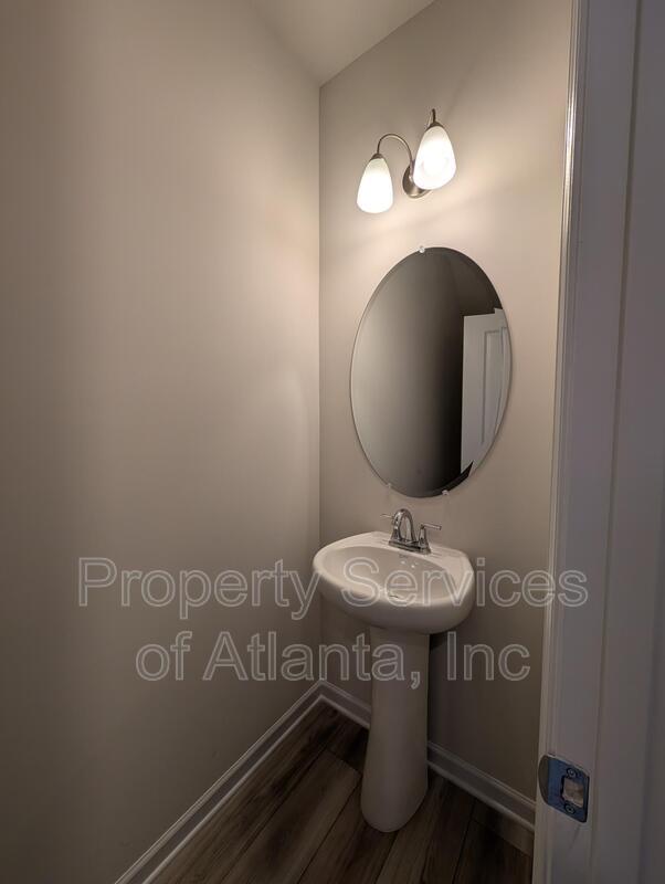Jonesboro Newer Townhome 3BD/2.5BA property image