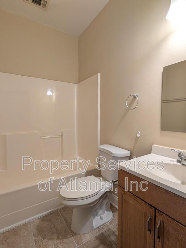 Cute Ranch Home in East Point 3BD/2BA property image
