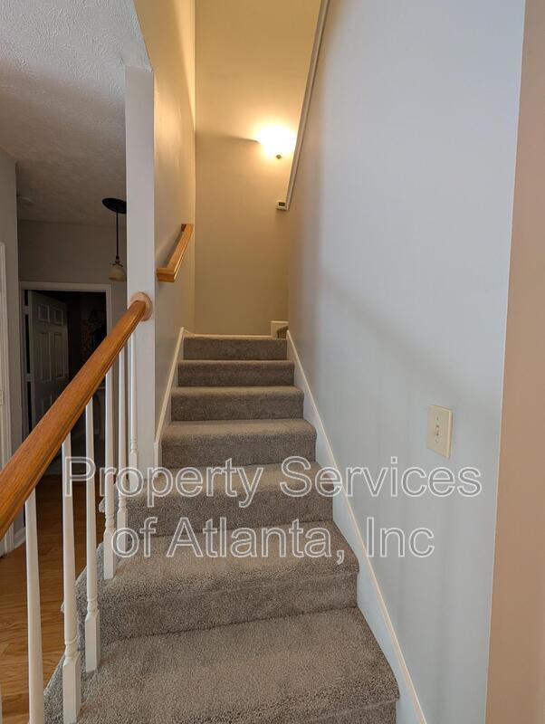 LOCATION LOCATION!! 3BD/2.5BA Townhome minutes to Buckhead property image