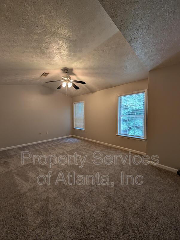LOCATION LOCATION!! 3BD/2.5BA Townhome minutes to Buckhead property image