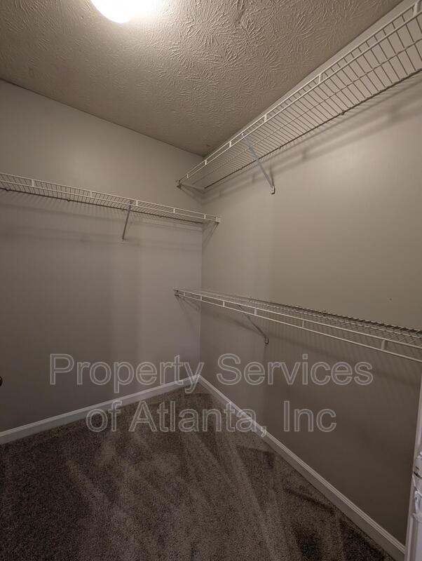 LOCATION LOCATION!! 3BD/2.5BA Townhome minutes to Buckhead property image