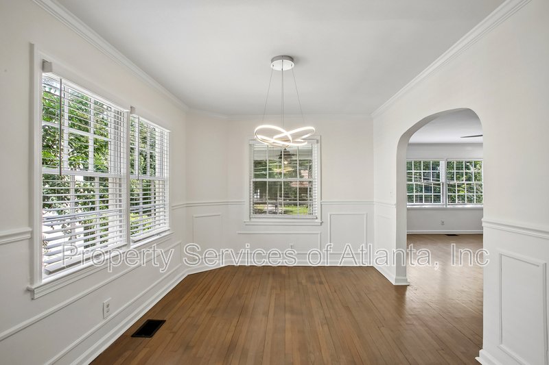 Atlanta - 4BR/2BA - Renovated Cottage - Landscaping Included property image