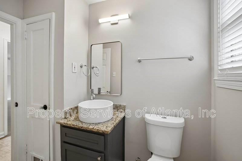 Atlanta - 4BR/2BA - Renovated Cottage - Landscaping Included property image
