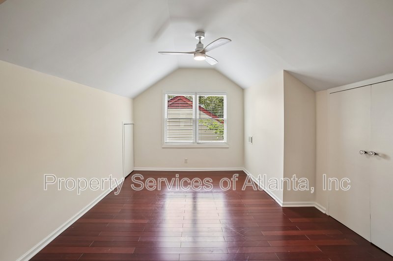 Atlanta - 4BR/2BA - Renovated Cottage - Landscaping Included property image