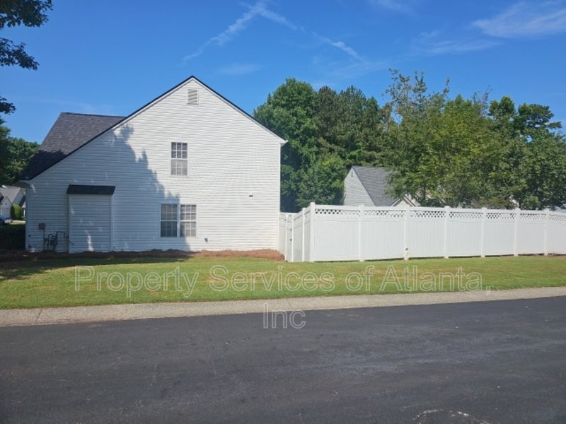 Canton - 3BR/2.5BA - FENCED CORNER LOT - GREAT SCHOOLS!!! property image