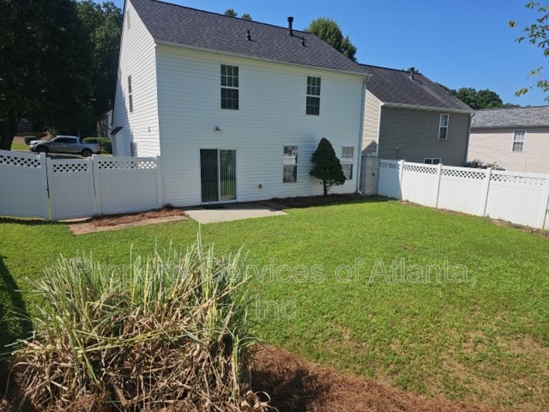 Canton - 3BR/2.5BA - FENCED CORNER LOT - GREAT SCHOOLS!!! property image