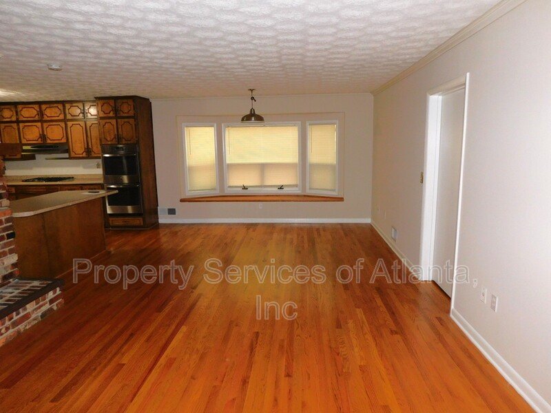 Marietta - 3BR/2.5BA - Sunroom - Ranch - Walton High School!! property image