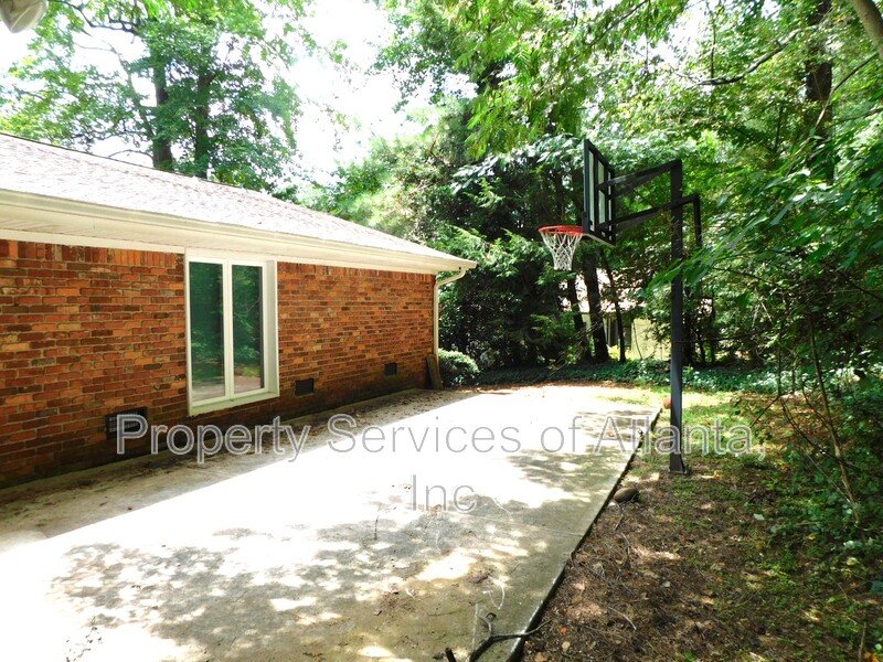 Marietta - 3BR/2.5BA - Sunroom - Ranch - Walton High School!! property image