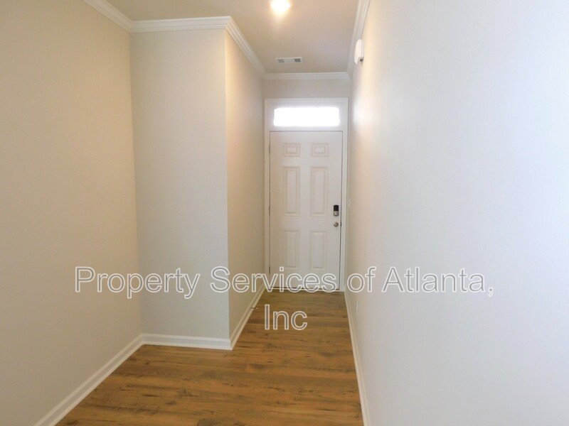 Acworth - 3BR/2.5BA Townhouse - Gated-Pool- HOA Handles Landscaping property image