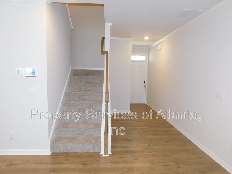Acworth - 3BR/2.5BA Townhouse - Gated-Pool- HOA Handles Landscaping property image