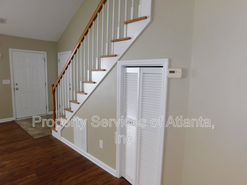 Canton - 3BR/2.5BA - FENCED CORNER LOT - GREAT SCHOOLS!!! property image
