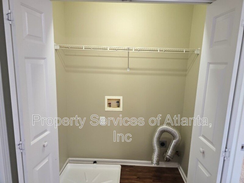 Canton - 3BR/2.5BA - FENCED CORNER LOT - GREAT SCHOOLS!!! property image