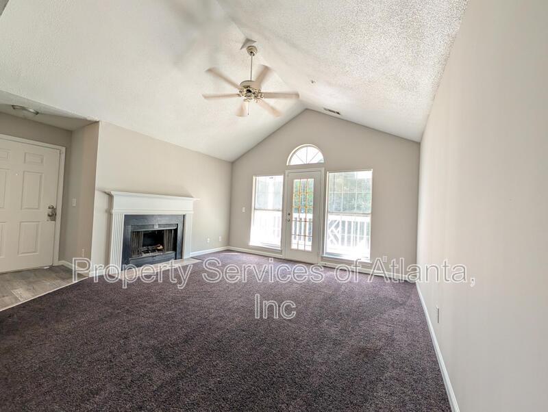 Decatur Condo Top Unit 3BD/2BA  Move In Now property image