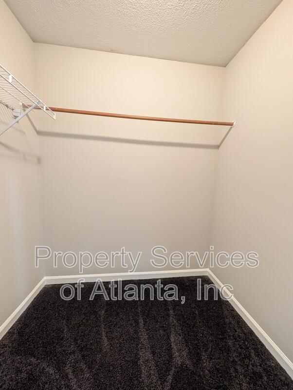Decatur Condo Top Unit 3BD/2BA  Move In Now property image
