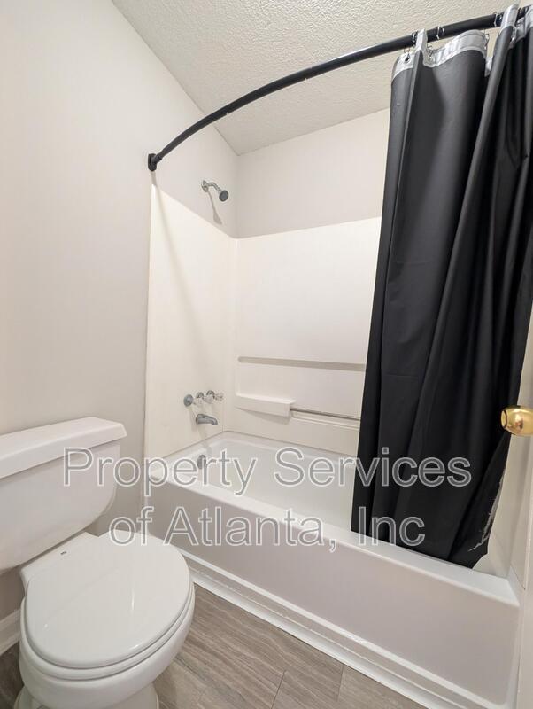 Decatur Condo Top Unit 3BD/2BA  Move In Now property image