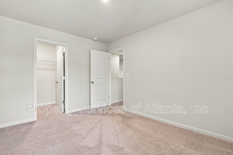Flowery Branch - 3BR/2.5BA Townhouse - Includes Landscaping property image