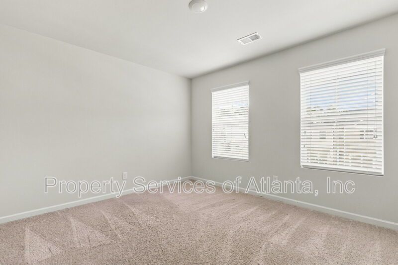 Flowery Branch - 3BR/2.5BA Townhouse - Includes Landscaping property image